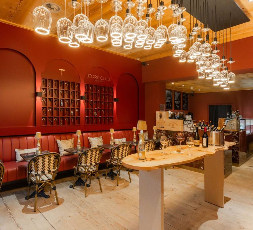 The Cork Club, Grindelwald, Schweiz