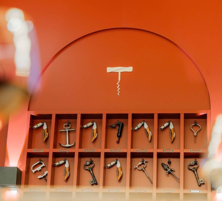 The Cork Club, Grindelwald, Schweiz