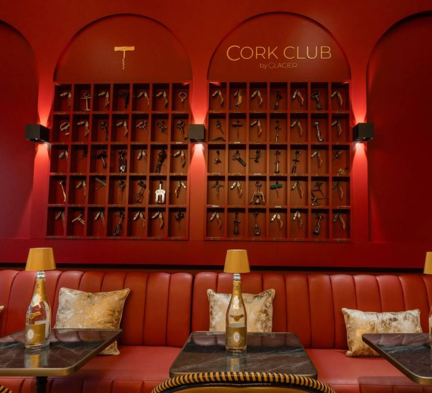 The Cork Club, Grindelwald, Schweiz
